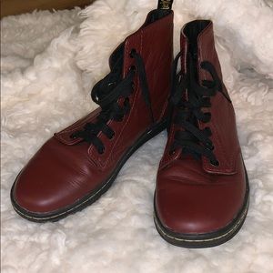 DR MARTENS Leyton ankle boots